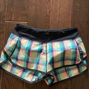 Lululemon speed up short 2.5”